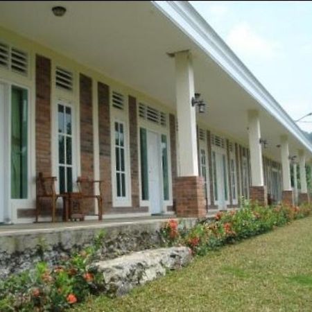 Green Sentul Indah Hotel And Resort Tjiteureup Bagian luar foto